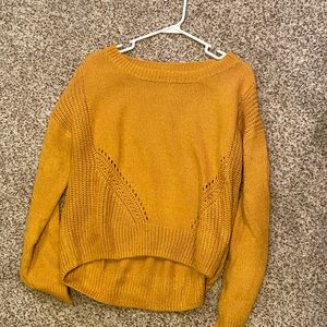 GOLDEN YELLOW AEROPOSTALE SWEATER